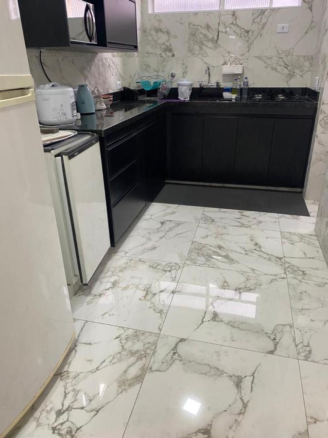 Apartamento Guaruja Pitangueiras 50 Metros Da Praia. Bagian luar foto