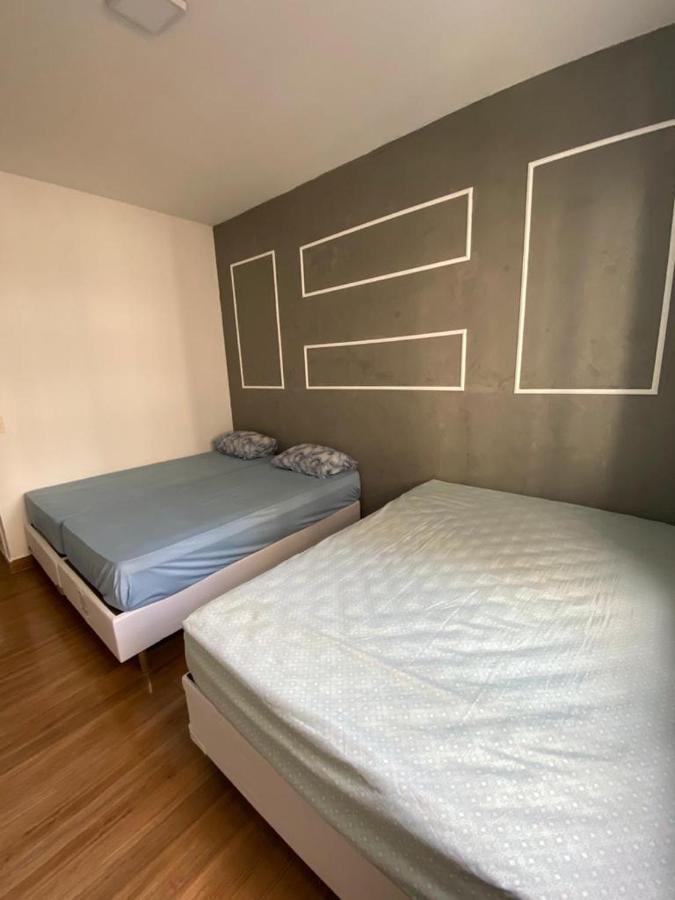 Apartamento Guaruja Pitangueiras 50 Metros Da Praia. Bagian luar foto