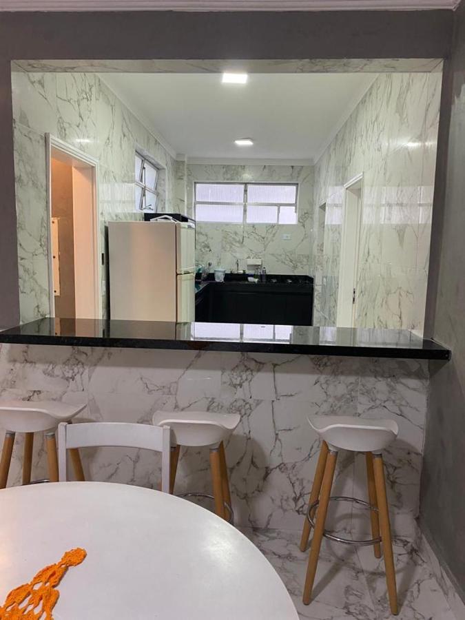 Apartamento Guaruja Pitangueiras 50 Metros Da Praia. Bagian luar foto
