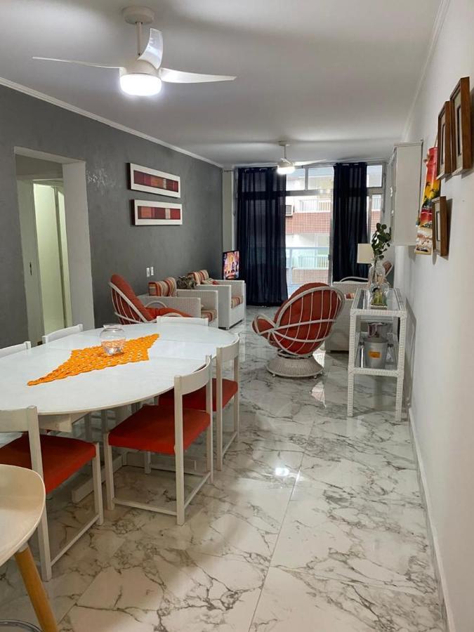 Apartamento Guaruja Pitangueiras 50 Metros Da Praia. Bagian luar foto